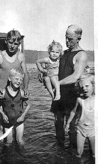 Albert 13  Leora 2  Carl their father  James 7  and Betty 4  1936