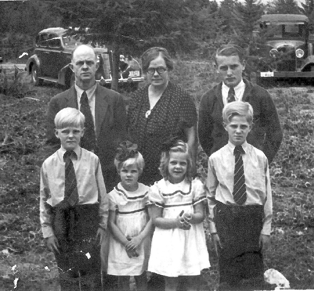 Carl A Hobbs Family-around 1936 or 1937