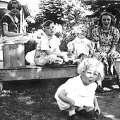In front Leora Eileen Hobbs  directly behind Leora is Betty Jean Hobbs -1937  I don t know the rest